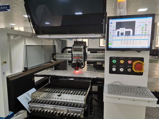 آلة تركيب SMT الأوتوماتيكية LED عالية الدقة 4W CPH ذكي مزدوج الرأس المغذي