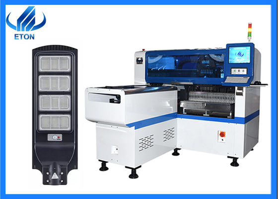 لوحة للطاقة الشمسية مصباح LED مصباح ماكينة 45000 Cph ضغط قابل للتعديل هوائي