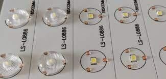 PCB Size 1200 * 500mm SMT Chip Mounter SMT Mounting Machine لجميع إضاءة LED