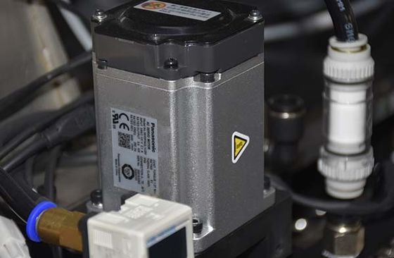 آلة انتقاء و مكان متعددة الوظائف أوتوماتيكية بالكامل عالية الدقة