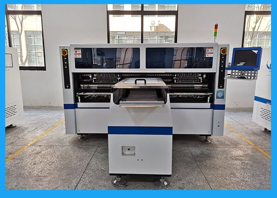 250 مم * أي طول ثنائي الفينيل متعدد الكلور 5 كاميرات رقمية 250000CPH أدى شريط مرن SMT تصاعد آلة