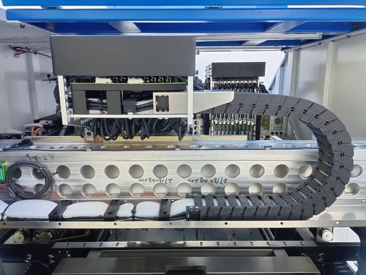 وحدة مزدوجة LED لمبة DOB عالية السرعة اختيار ومكان آلة